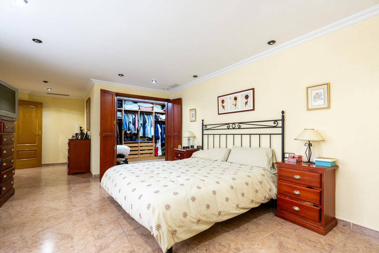 4 quarto Apartamento para venda em Elche / Elx com garagem - 370 000 € (Ref: 8459147)