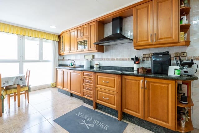 4 sypialnia Mieszkanie na sprzedaż w Pont Nou - Corazón de Jesús, Elche / Elx z garażem - 370 000 € (Ref: 8459147)
