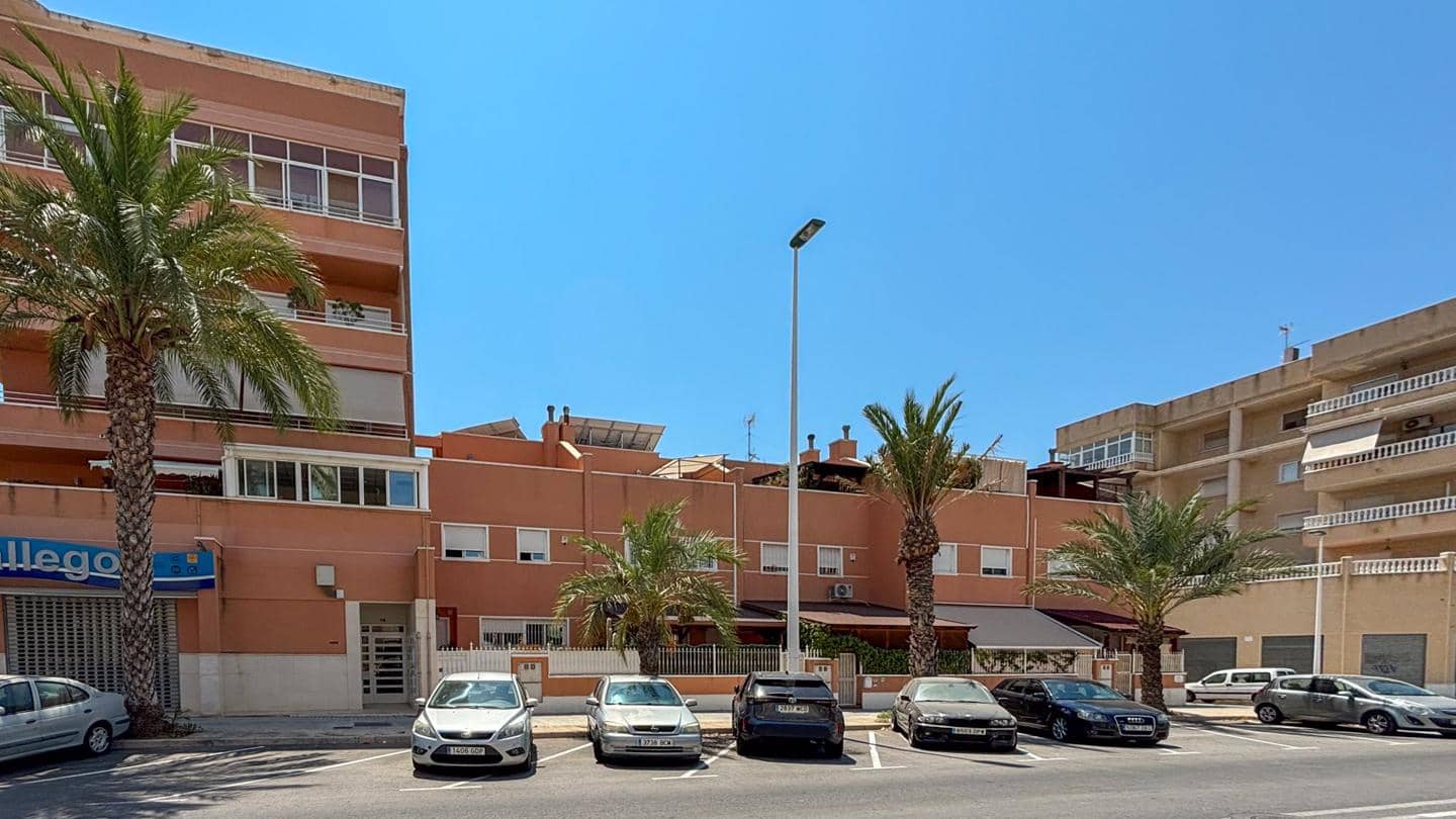 3 soveværelse Villa til salg i Elche / Elx med garage - € 289.900 (Ref: 8462534)