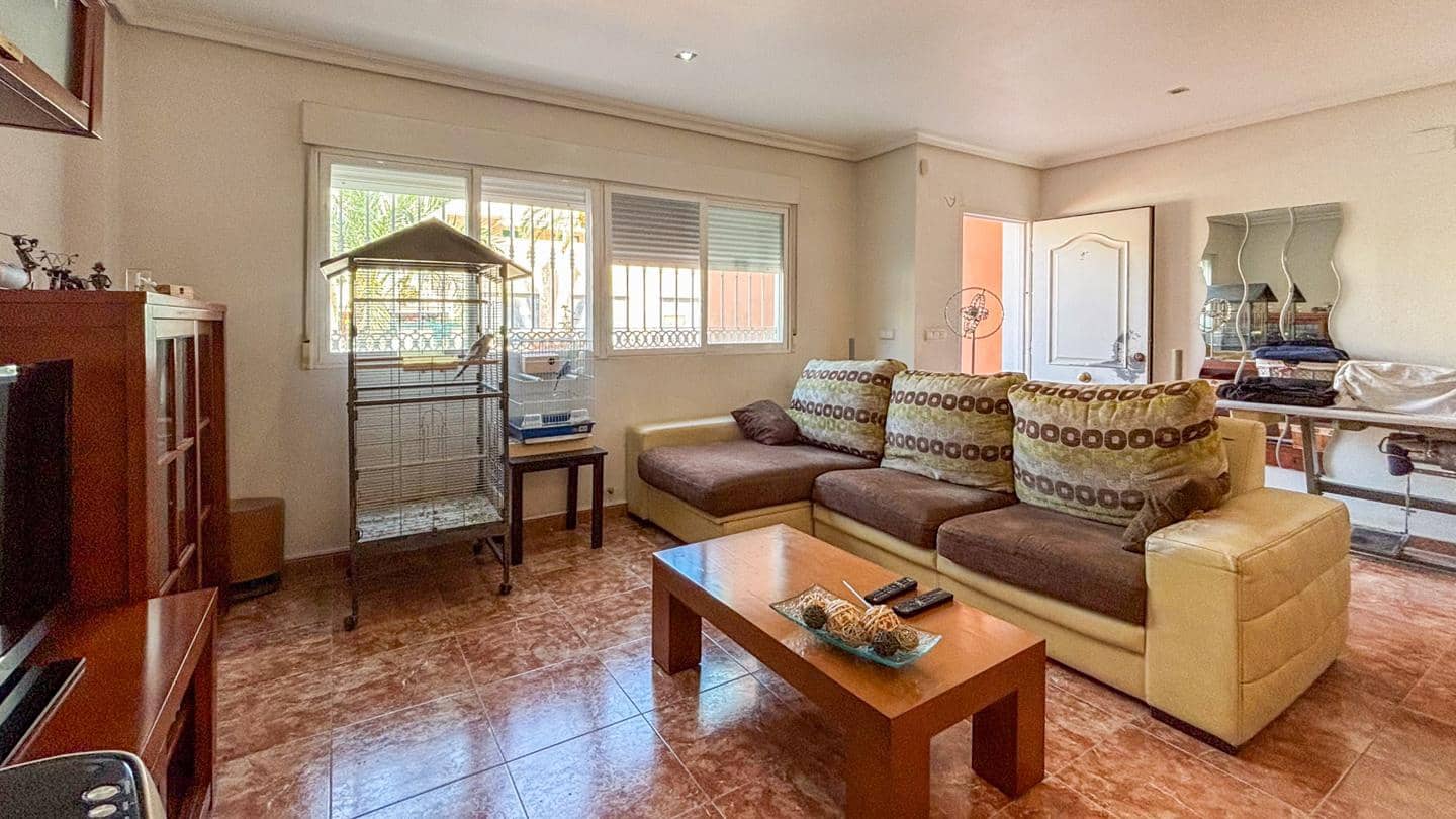 3 soveværelse Villa til salg i Elche / Elx med garage - € 289.900 (Ref: 8462534)