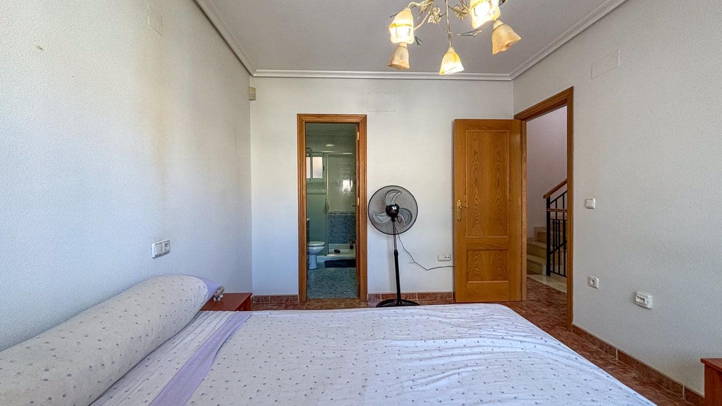 3 soveværelse Villa til salg i Elche / Elx med garage - € 289.900 (Ref: 8462534)