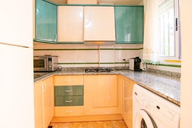 3 soveværelse Bungalow til salg i Calas Santiago Bernabéu, Santa Pola med garage - € 205.000 (Ref: 8524781)