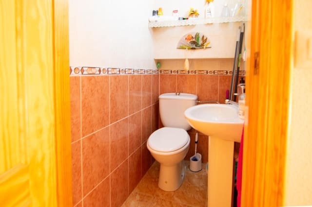 3 soveværelse Bungalow til salg i Calas Santiago Bernabéu, Santa Pola med garage - € 205.000 (Ref: 8524781)