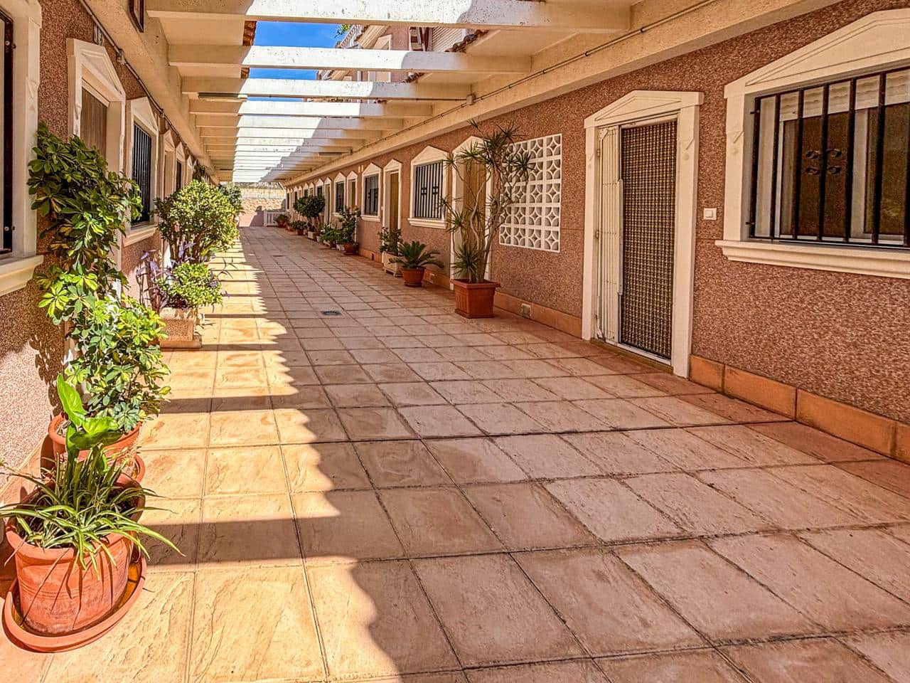 3 soveværelse Bungalow til salg i Santa Pola med garage - € 205.000 (Ref: 8524781)