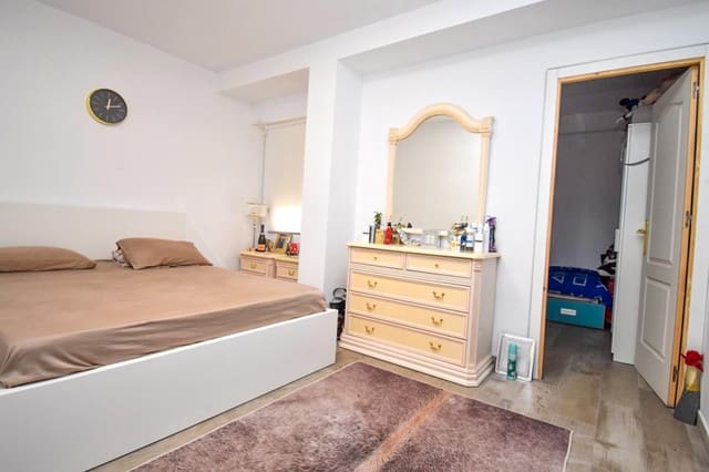 3 bedroom Flat for sale in Norte, Santa Pola - € 142,000 (Ref: 8575004)