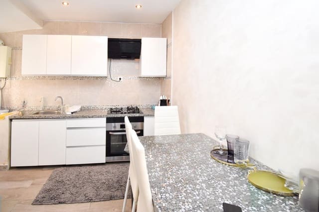 3 bedroom Flat for sale in Norte, Santa Pola - € 142,000 (Ref: 8575004)