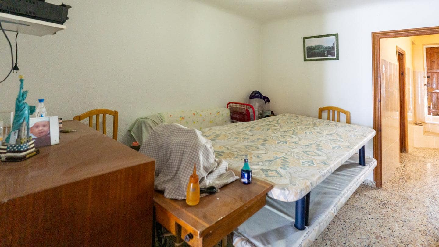 4 soveværelse Villa til salg i Elche / Elx med garage - € 250.000 (Ref: 8626088)