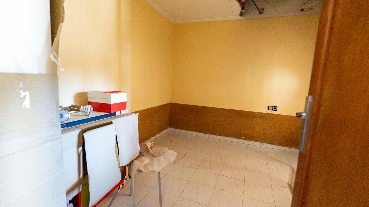 4 soveværelse Villa til salg i Elche / Elx med garage - € 250.000 (Ref: 8626088)