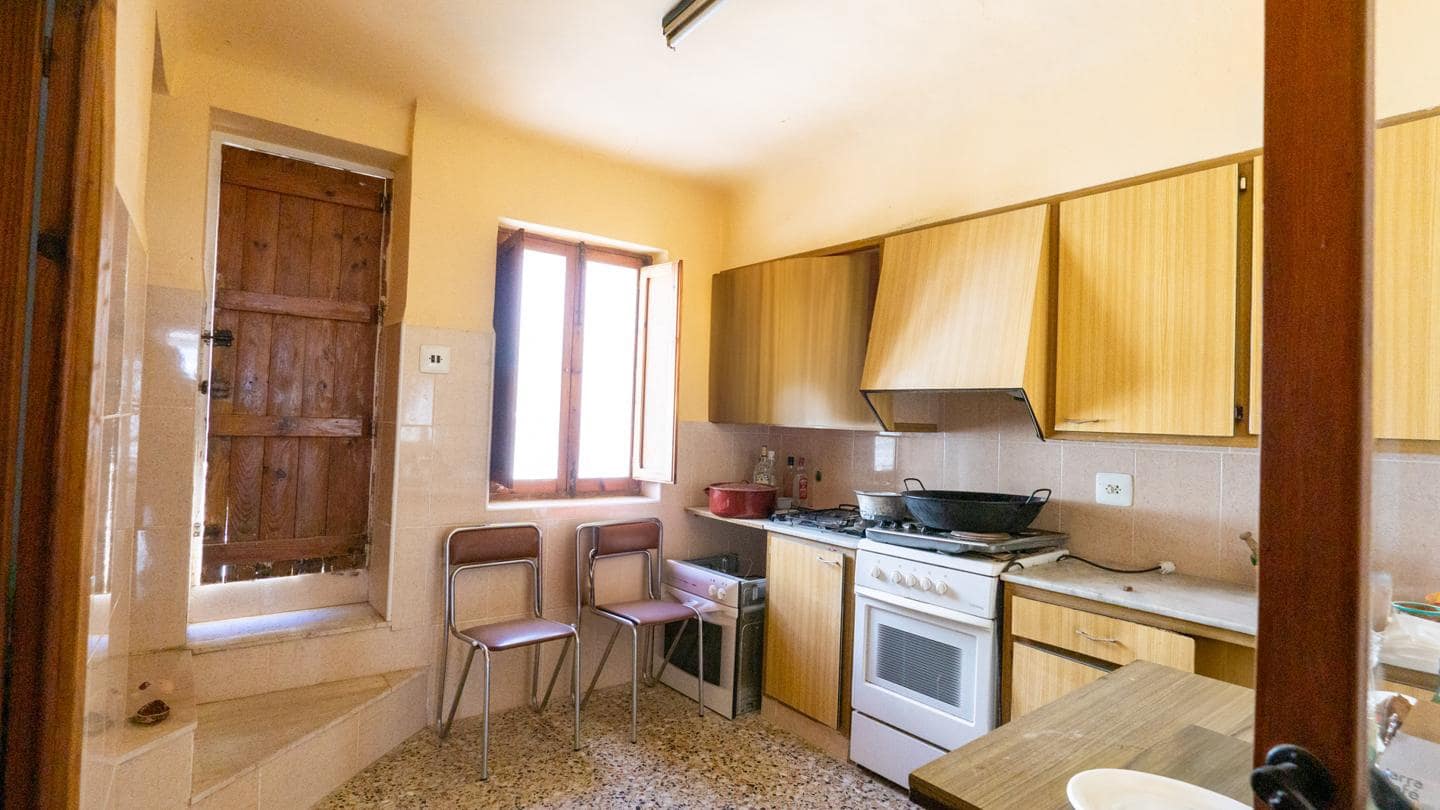 4 soveværelse Villa til salg i Elche / Elx med garage - € 250.000 (Ref: 8626088)