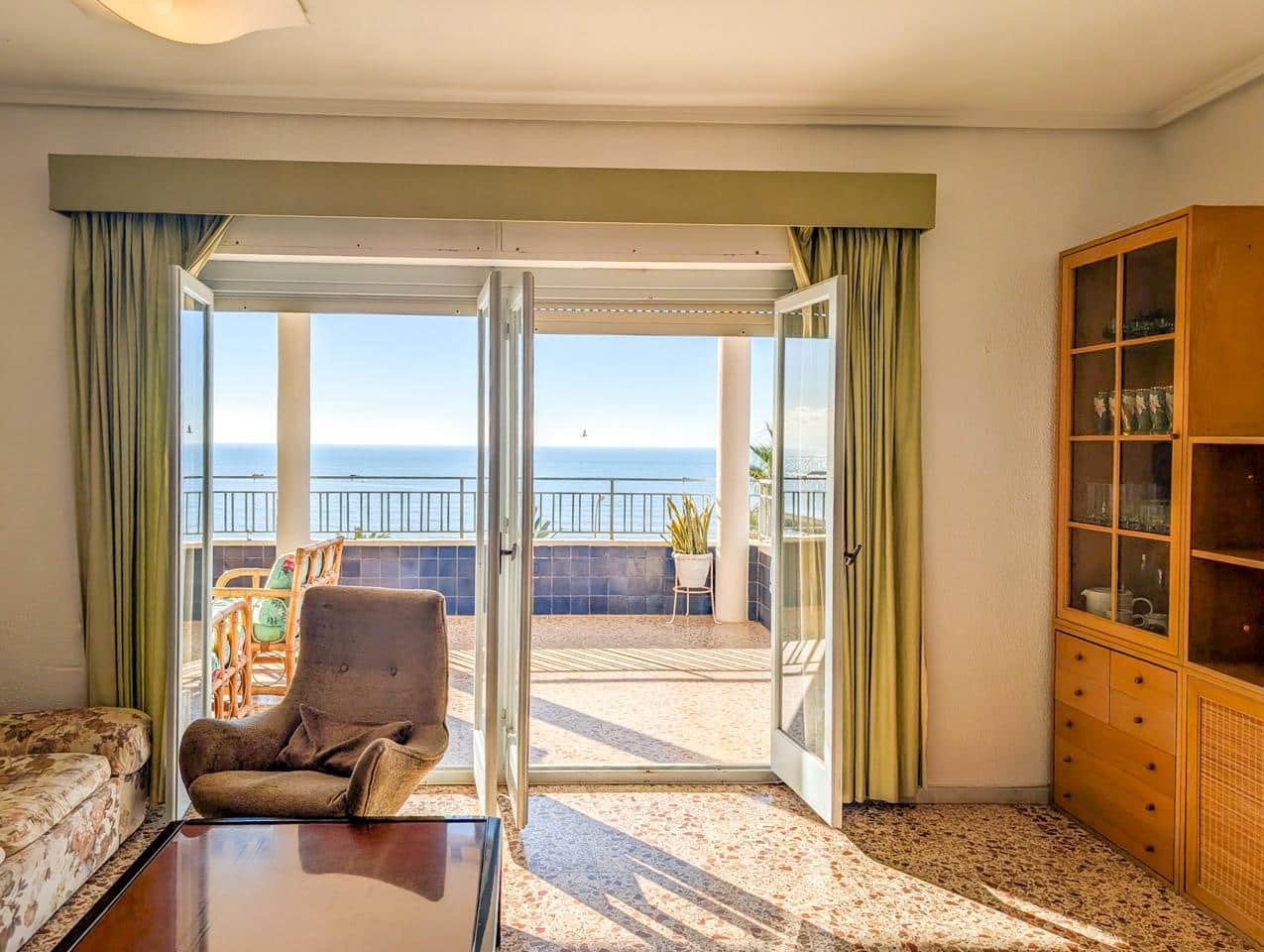 4 slaapkamer Flat te koop in Santa Pola met garage - € 829.000 (Ref: 8670733)