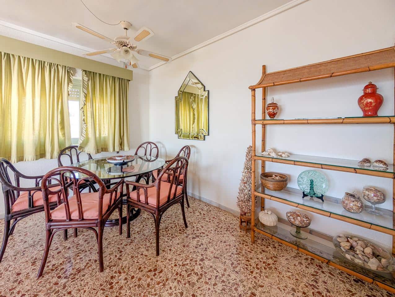 4 slaapkamer Flat te koop in Santa Pola met garage - € 829.000 (Ref: 8670733)