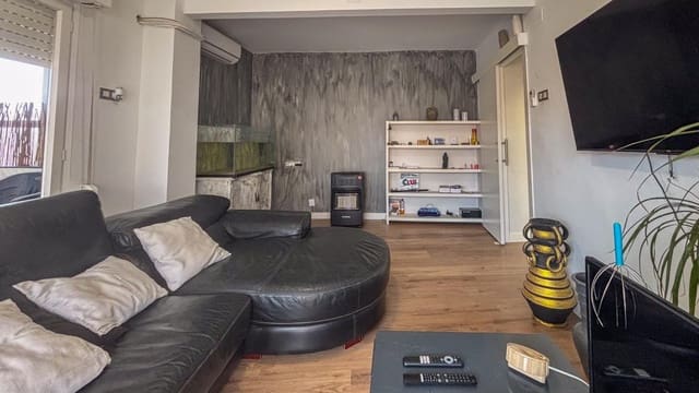 3 bedroom Flat for sale in Gran Playa, Santa Pola with garage - € 189,900 (Ref: 8782236)