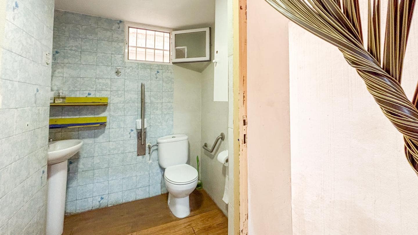 2 soveværelse Virksomhed til salg i Santa Pola - € 234.000 (Ref: 8829957)