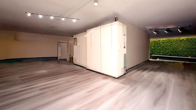 4 bedroom Business for sale in Pont Nou - Corazón de Jesús, Elche / Elx - € 179,000 (Ref: 8840365)