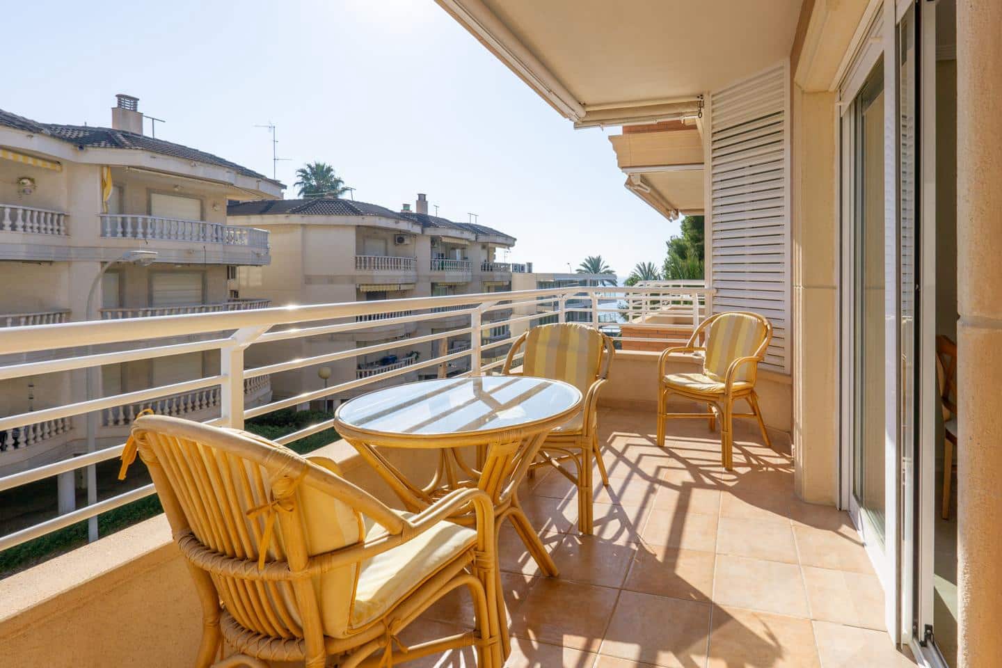 3 bedroom Flat for sale in Santa Pola with pool garage - € 450,000 (Ref: 8878602)