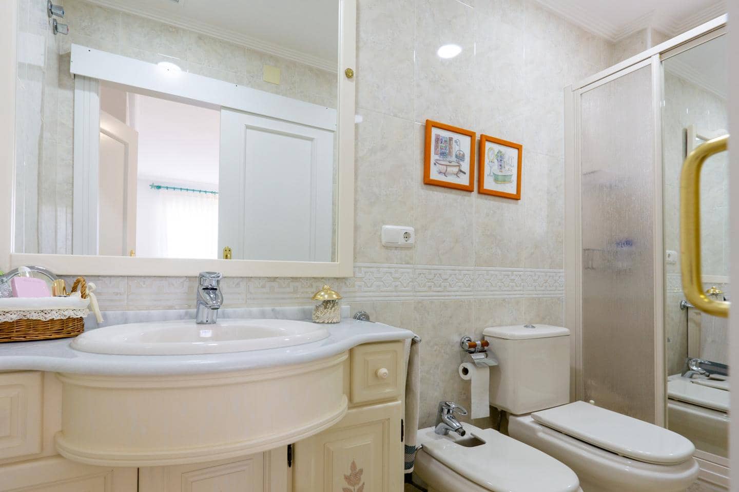 3 bedroom Flat for sale in Santa Pola with pool garage - € 450,000 (Ref: 8878602)