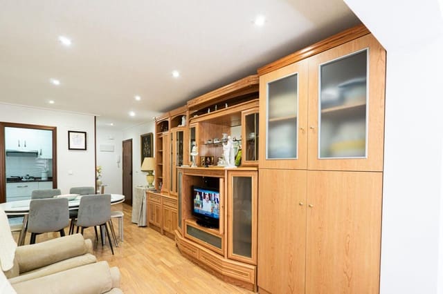 2 bedroom Flat for sale in Centro, Santa Pola - € 165,000 (Ref: 8952203)