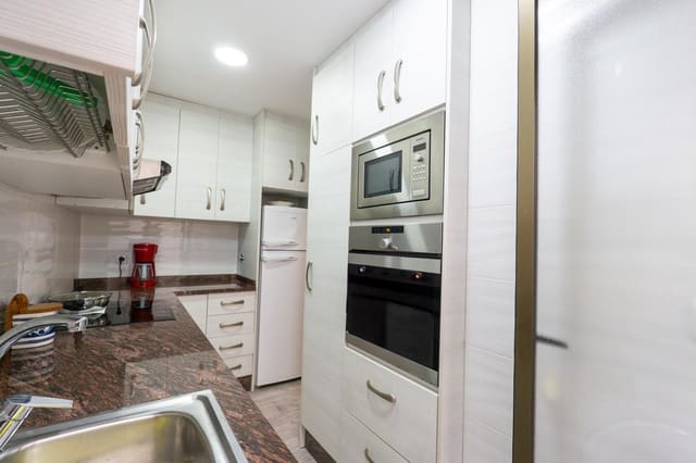 2 bedroom Flat for sale in Centro, Santa Pola - € 165,000 (Ref: 8952203)