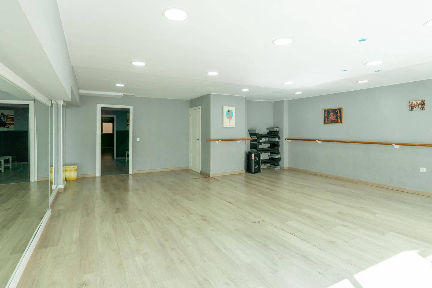 3 soveværelse Virksomhed til salg i Santa Pola - € 245.000 (Ref: 8967101)