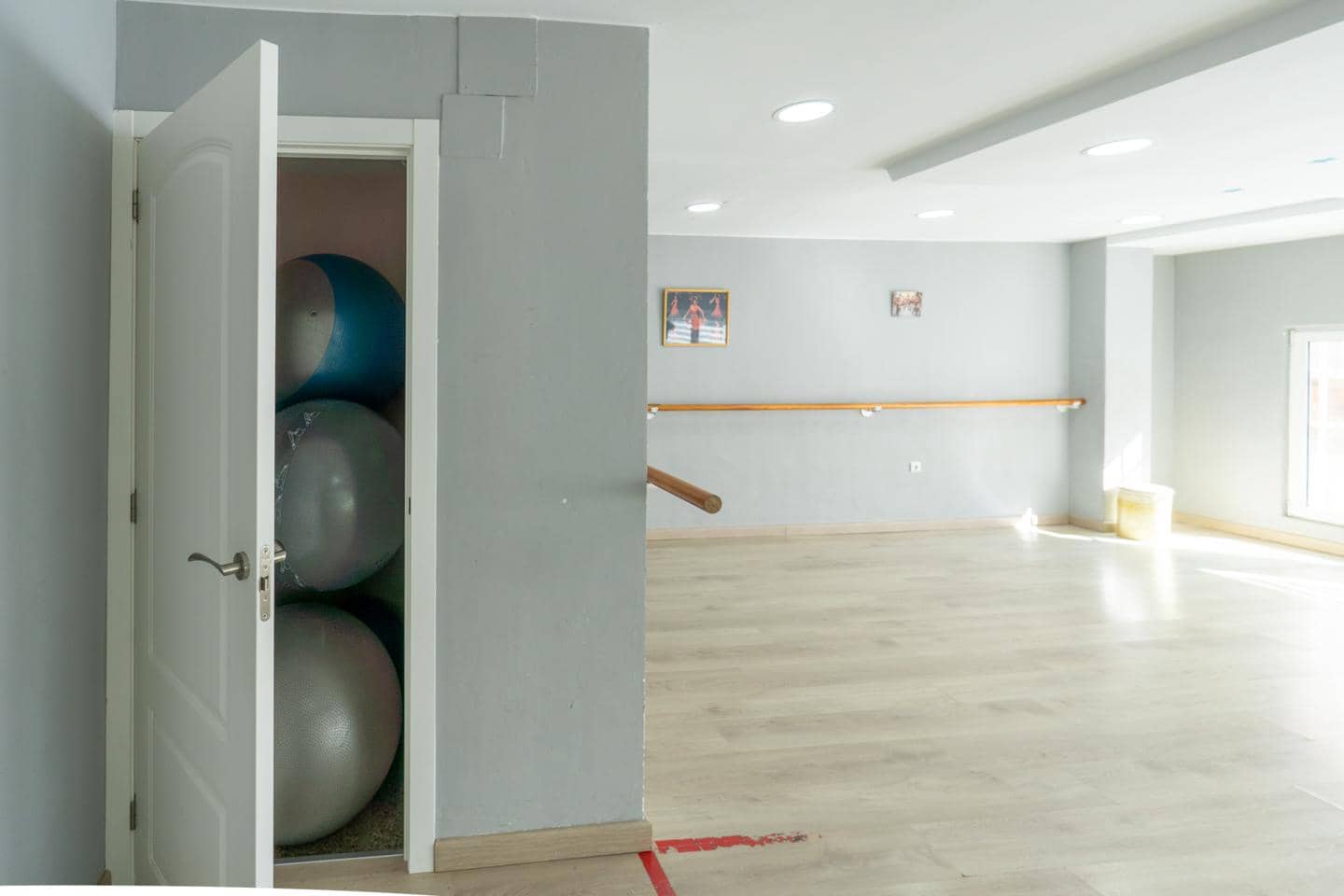 3 soveværelse Virksomhed til salg i Santa Pola - € 245.000 (Ref: 8967101)