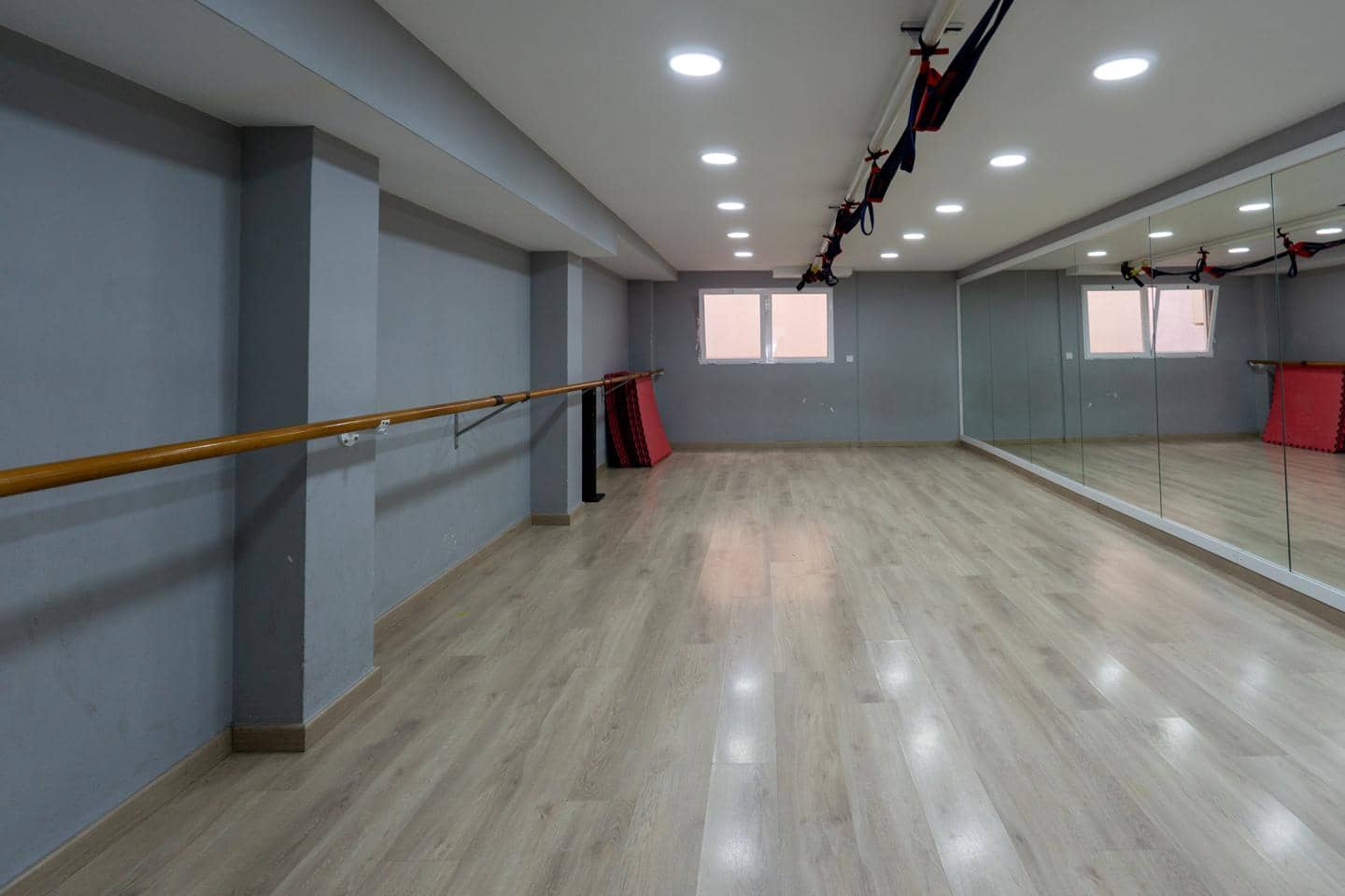 3 soveværelse Virksomhed til salg i Santa Pola - € 245.000 (Ref: 8967101)