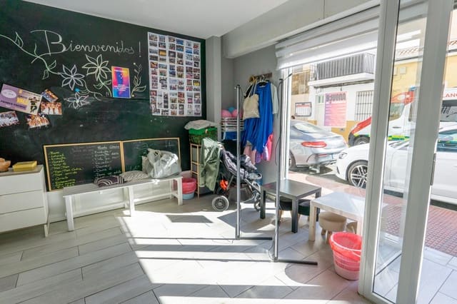 3 bedroom Business for sale in Centro, Santa Pola - € 245,000 (Ref: 8967101)