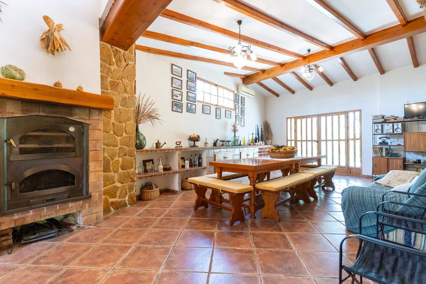 6 bedroom Villa for sale in Elche / Elx with pool garage - € 575,000 (Ref: 8977707)