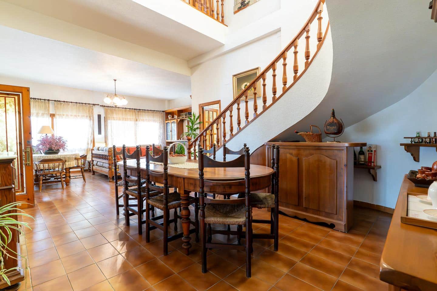 6 bedroom Villa for sale in Elche / Elx with pool garage - € 575,000 (Ref: 8977707)