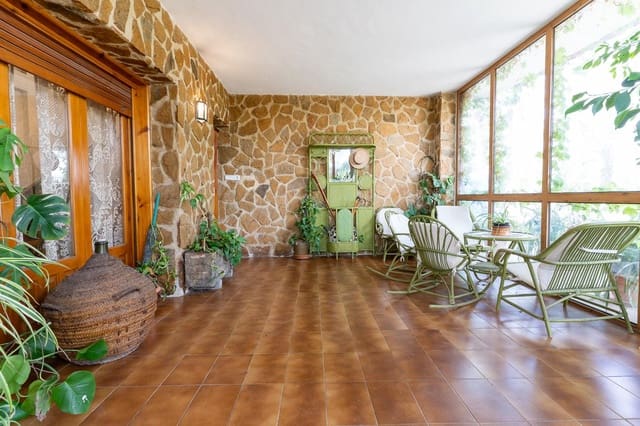 6 soverom Villa til salgs i Elche / Elx med svømmebasseng garasje - € 575 000 (Ref: 8977707)