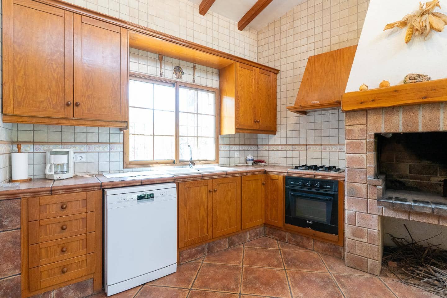 6 bedroom Villa for sale in Elche / Elx with pool garage - € 575,000 (Ref: 8977707)