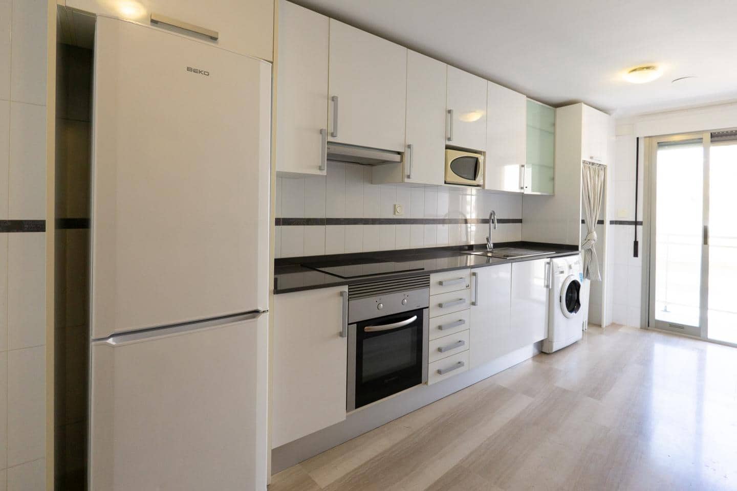 4 bedroom Flat for sale in Santa Pola - € 330,000 (Ref: 8987029)