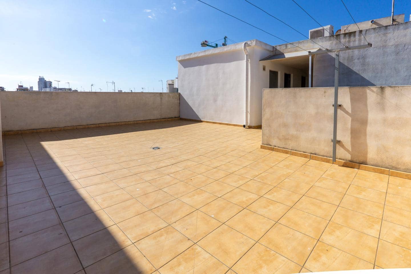 4 bedroom Flat for sale in Santa Pola - € 330,000 (Ref: 8987029)