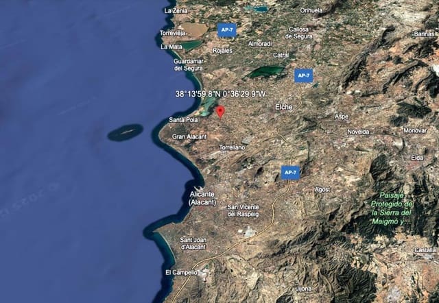 Grunde uden byggetilladelser til salg i Valverde, Elche / Elx - € 239.000 (Ref: 8987391)