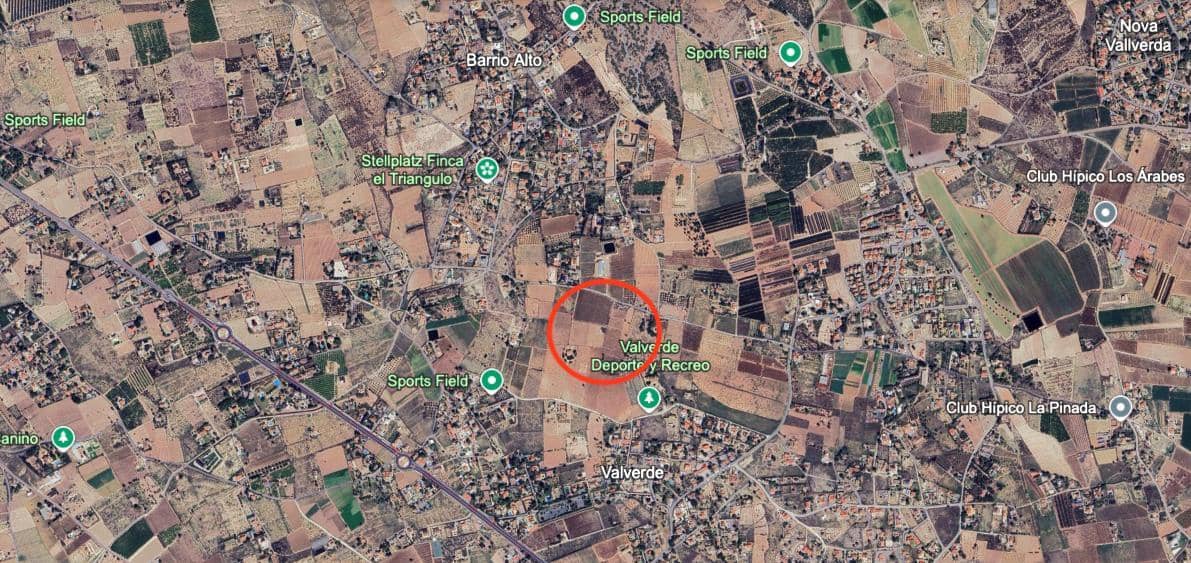 Grunde uden byggetilladelser til salg i Valverde - € 239.000 (Ref: 8987391)