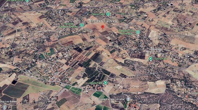 Grunde uden byggetilladelser til salg i Valverde, Elche / Elx - € 239.000 (Ref: 8987391)