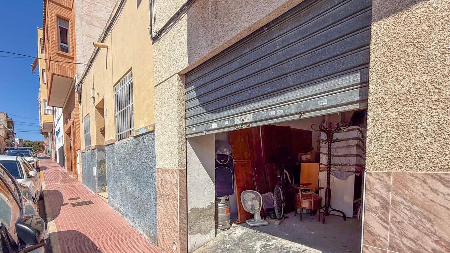 3 soveværelse Villa til salg i Santa Pola - € 139.000 (Ref: 8989902)