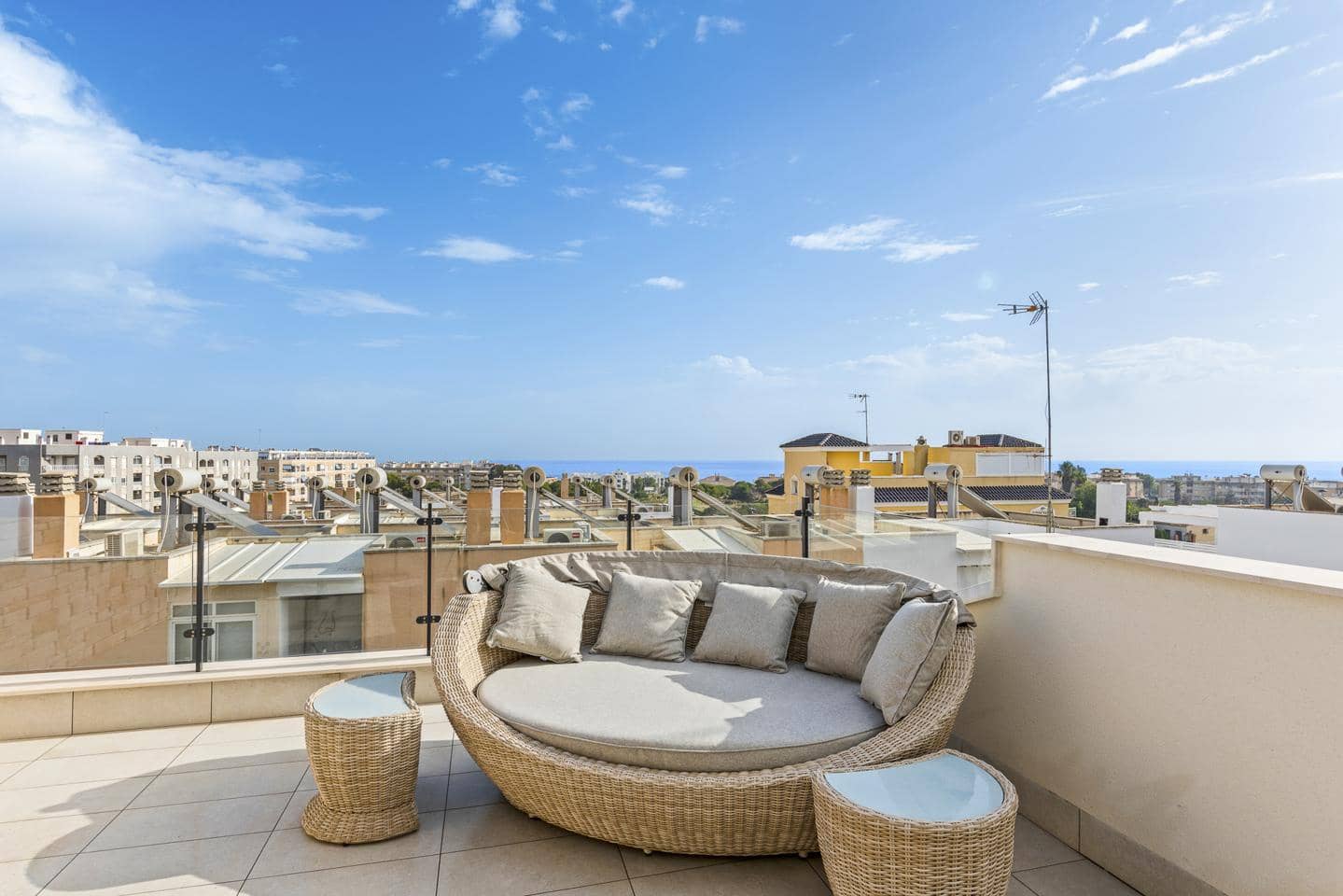 4 soverom Bungalow til salgs i Guardamar del Segura med svømmebasseng garasje - € 507 050 (Ref: 8989903)