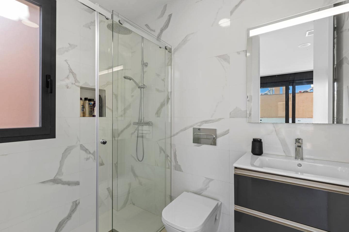 4 soverom Bungalow til salgs i Guardamar del Segura med svømmebasseng garasje - € 507 050 (Ref: 8989903)