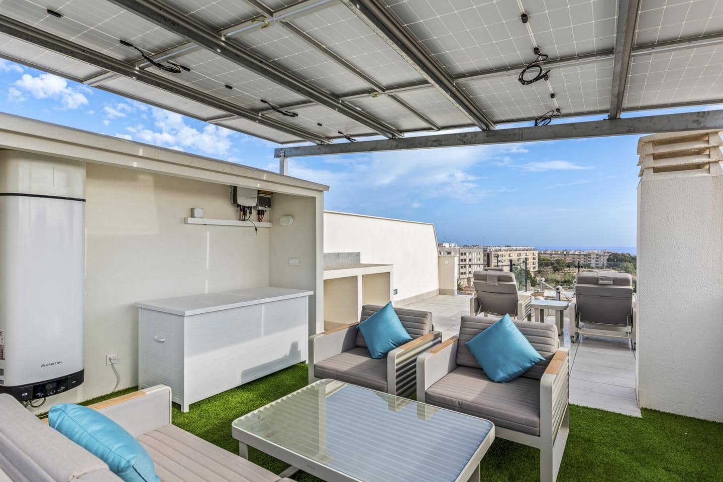 4 soverom Bungalow til salgs i Guardamar del Segura med svømmebasseng garasje - € 507 050 (Ref: 8989903)