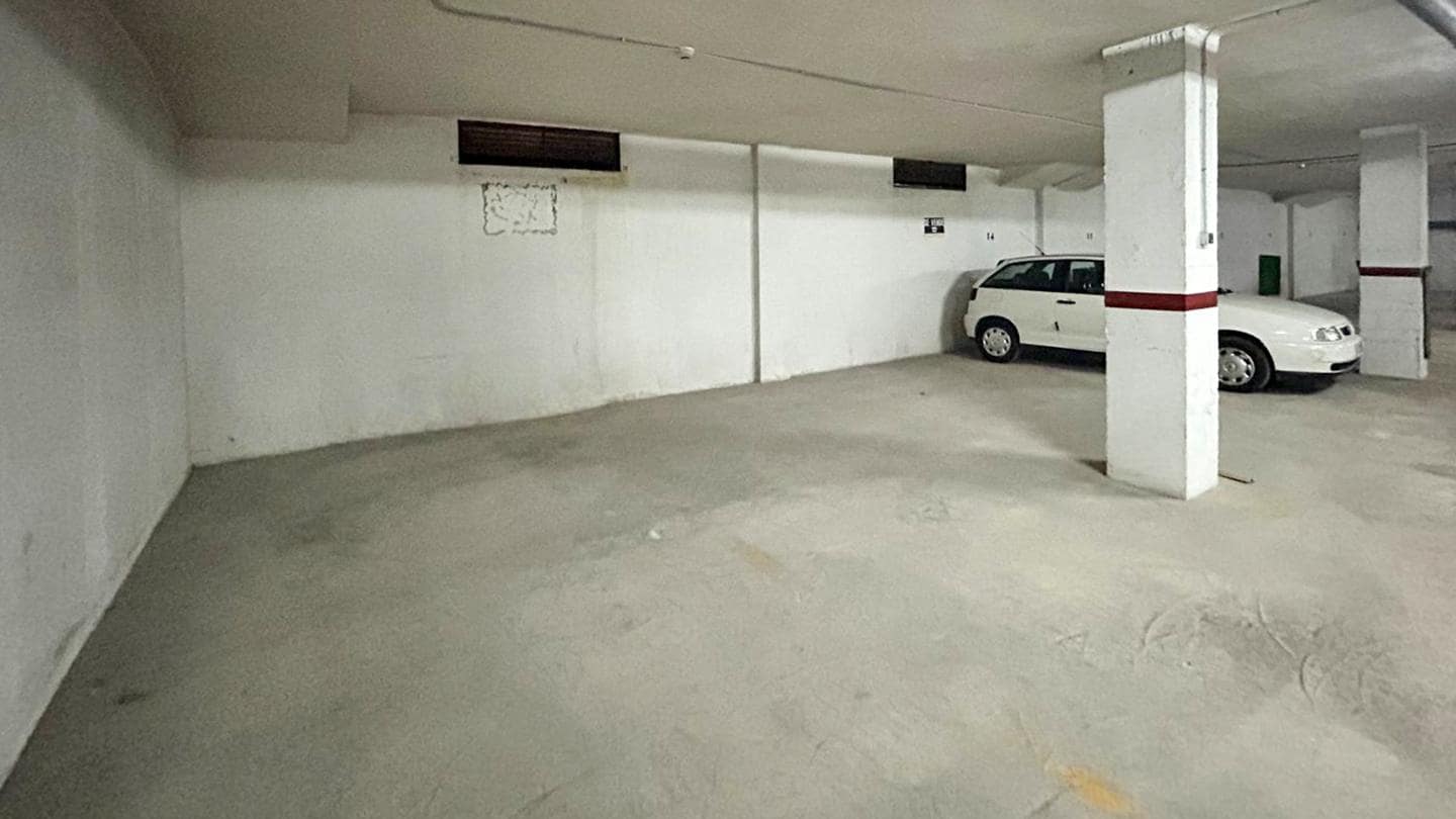 Garage til salg i Santa Pola - € 14.500 (Ref: 9002038)