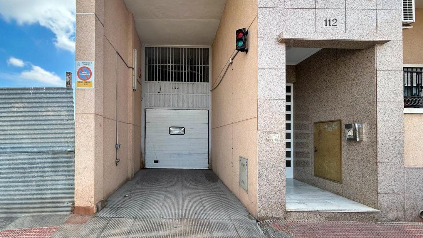 Garage til salg i Santa Pola - € 14.500 (Ref: 9002038)
