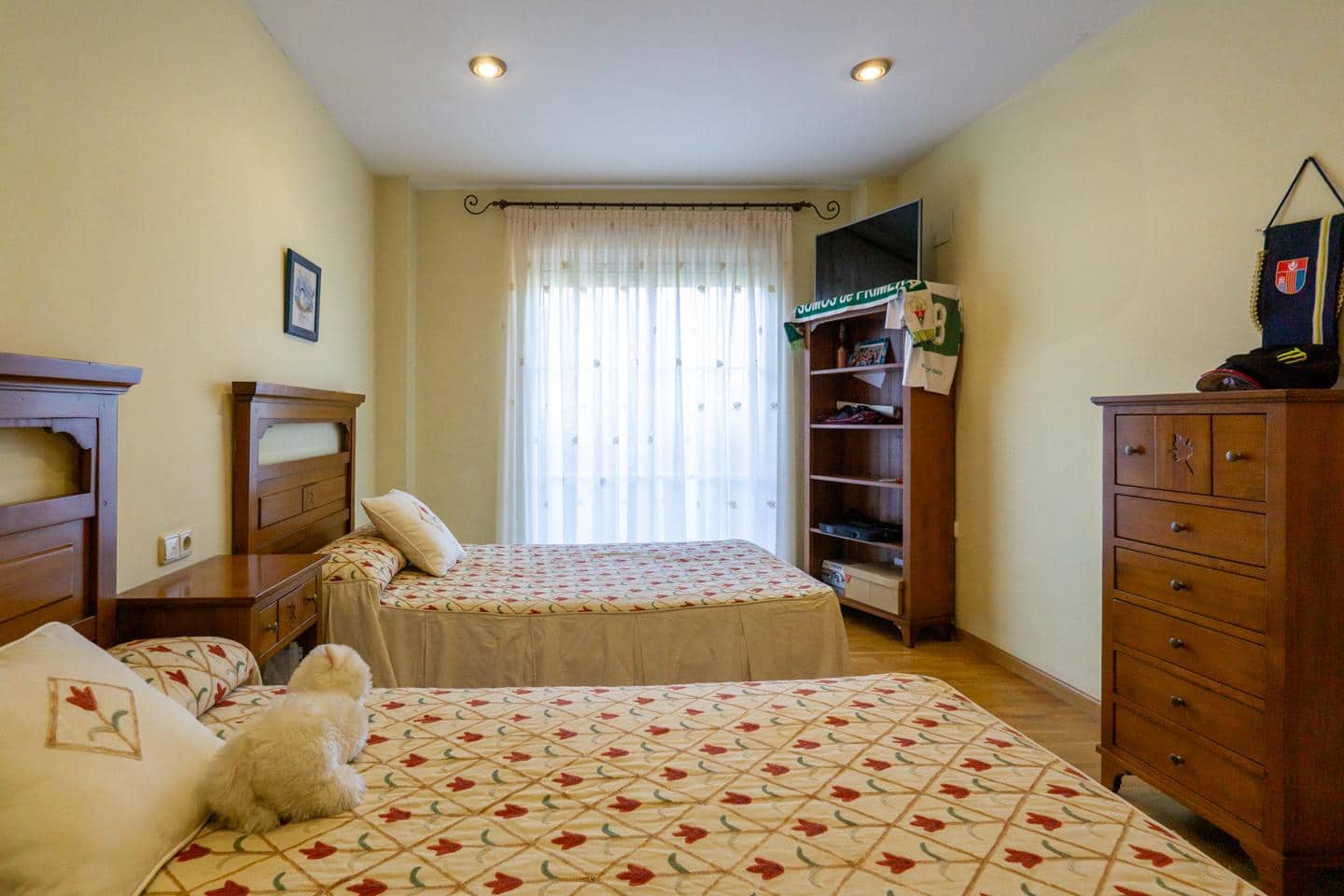 5 soverom Villa til salgs i Cox med garasje - € 530 000 (Ref: 9035595)