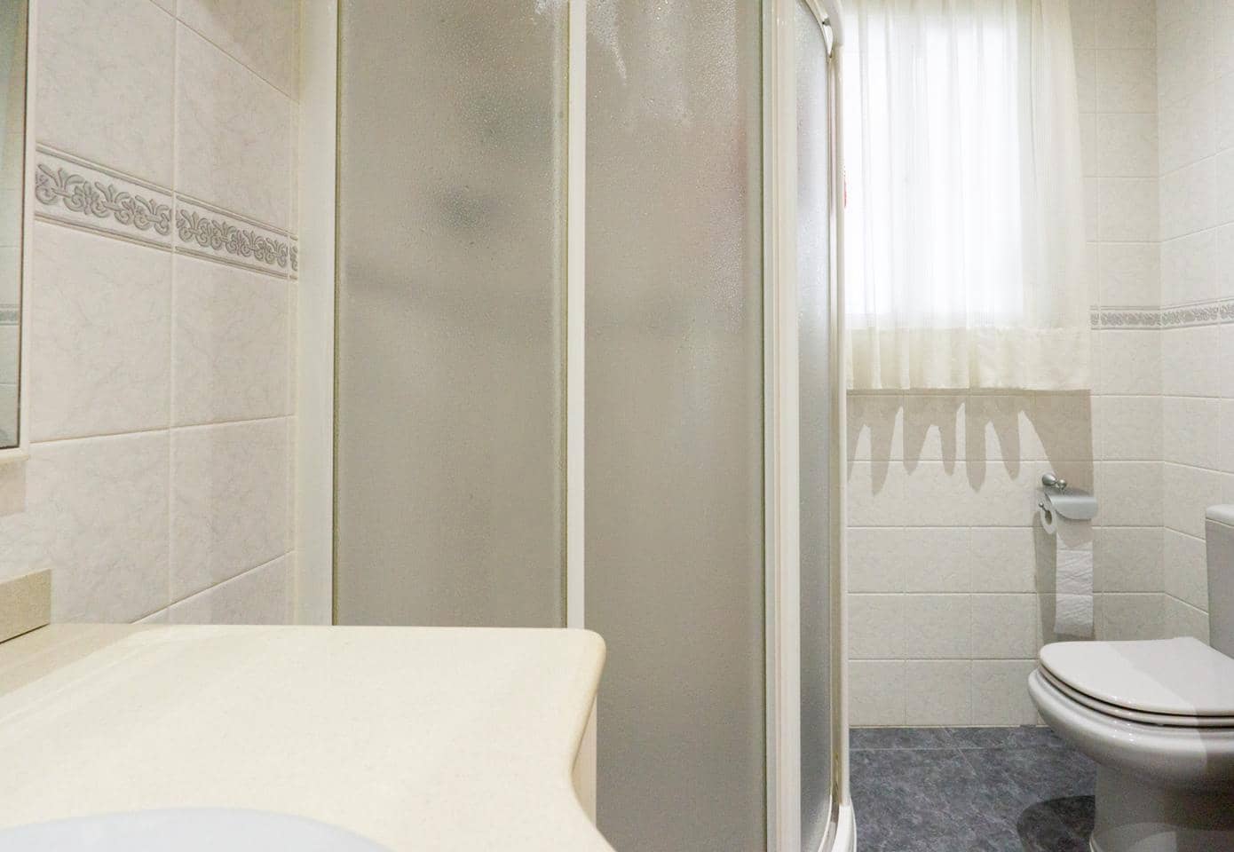 5 soverom Villa til salgs i Cox med garasje - € 530 000 (Ref: 9035595)