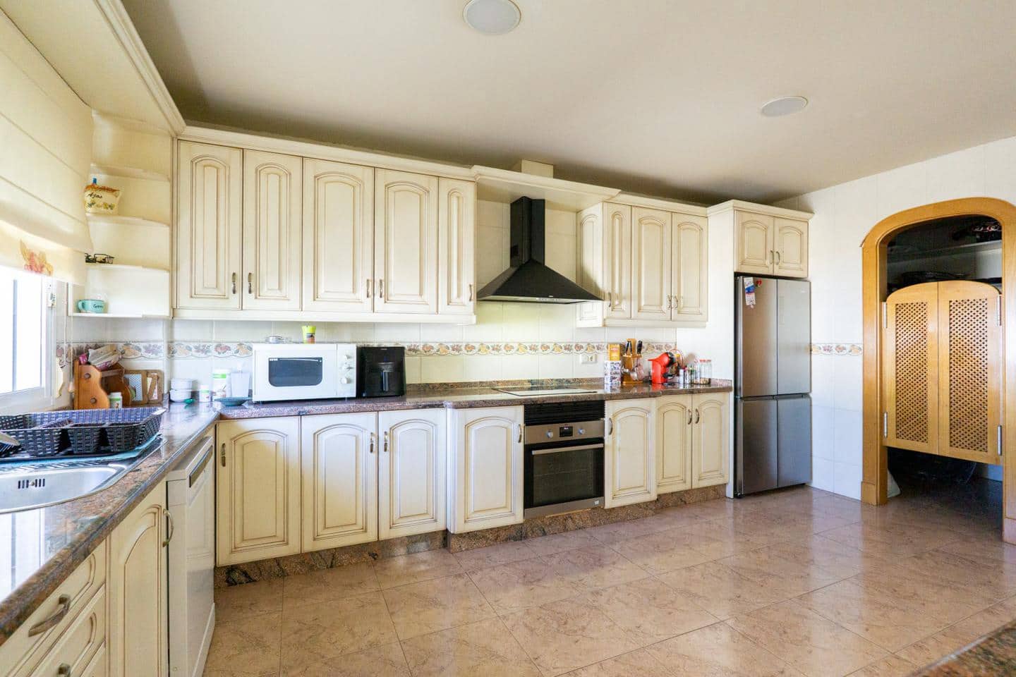 5 soverom Villa til salgs i Cox med garasje - € 530 000 (Ref: 9035595)