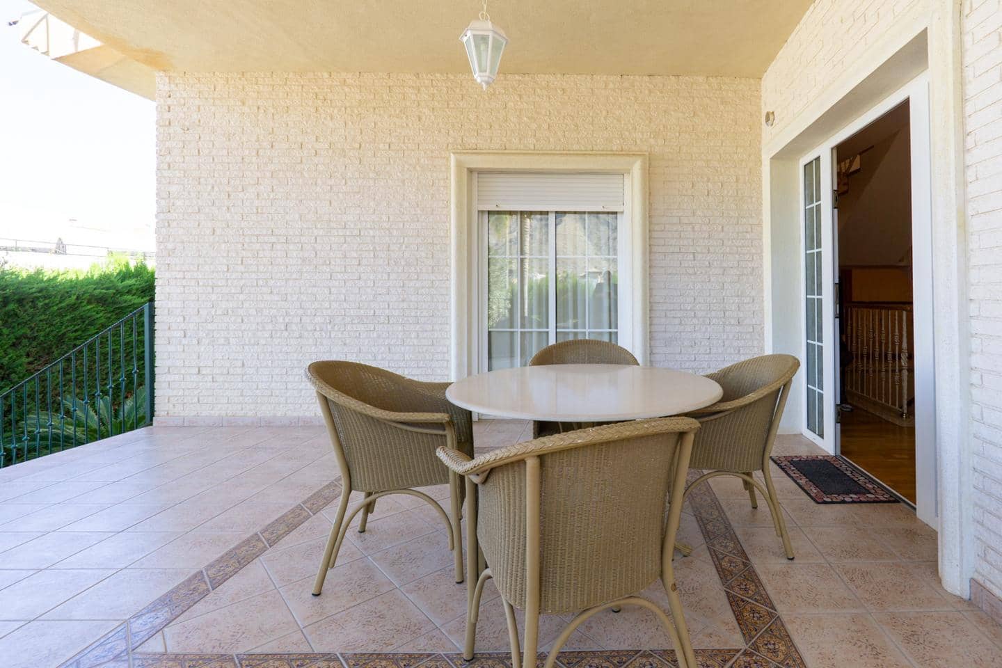 5 soverom Villa til salgs i Cox med garasje - € 530 000 (Ref: 9035595)