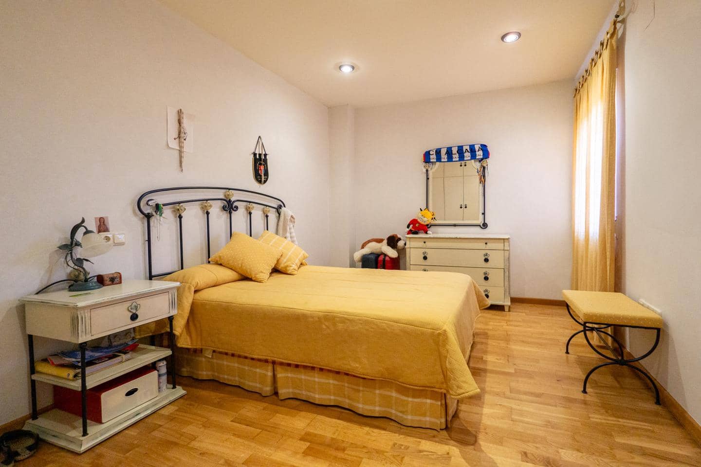 5 soverom Villa til salgs i Cox med garasje - € 530 000 (Ref: 9035595)