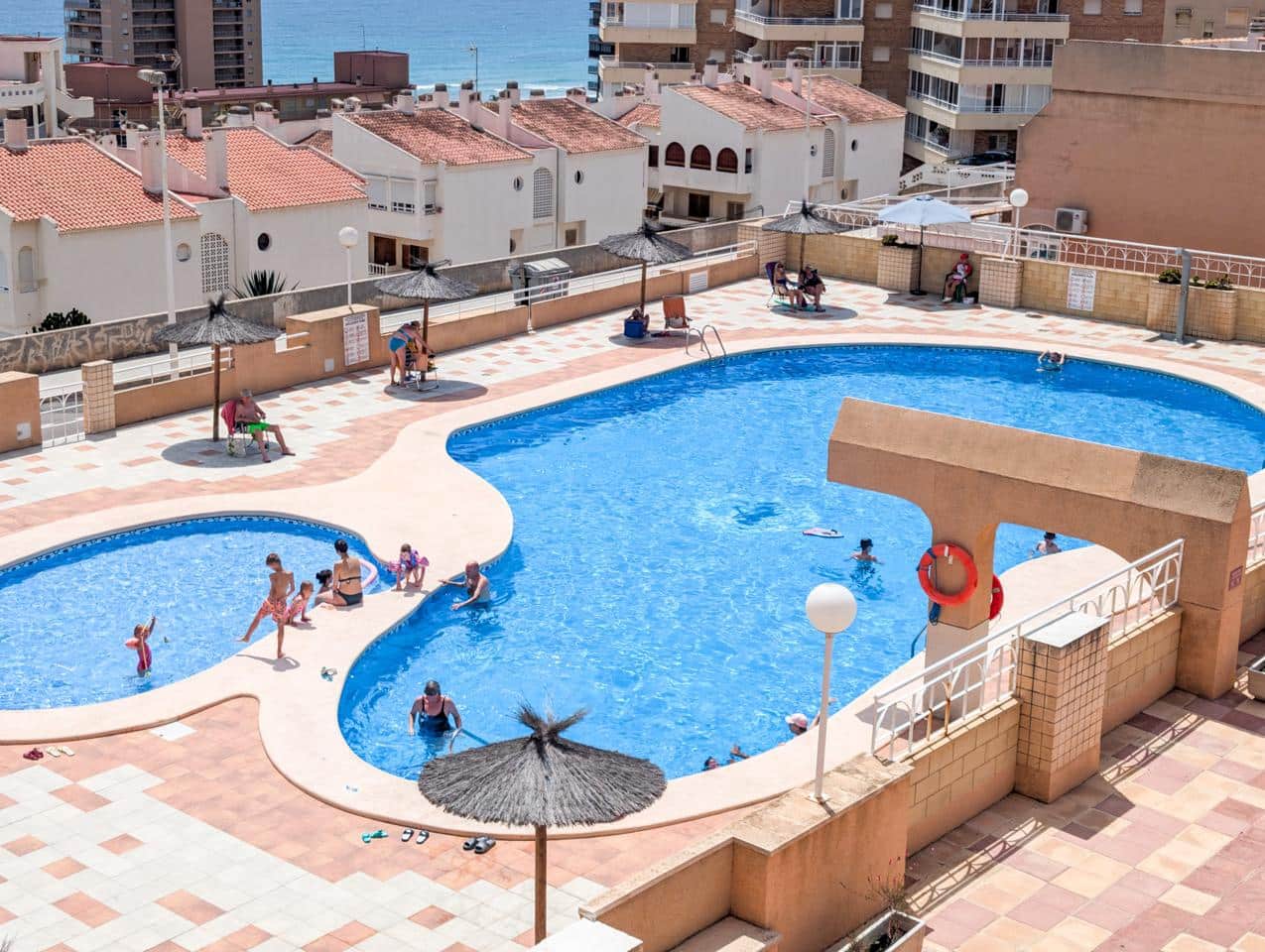 2 chambre Appartement à vendre à Arenales del Sol avec piscine garage - 235 000 € (Ref: 9099730)