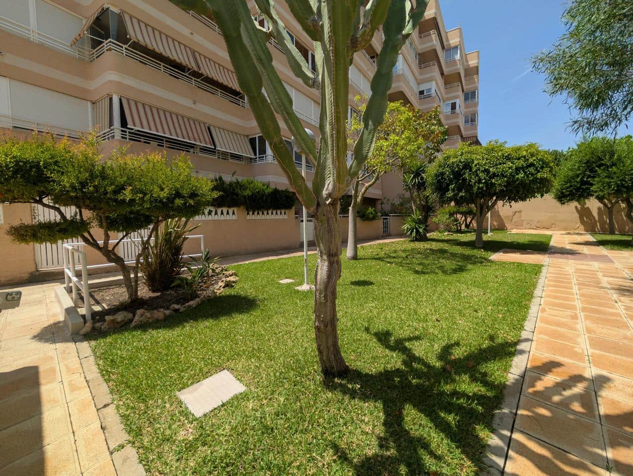 2 chambre Appartement à vendre à Arenales del Sol avec piscine garage - 235 000 € (Ref: 9099730)