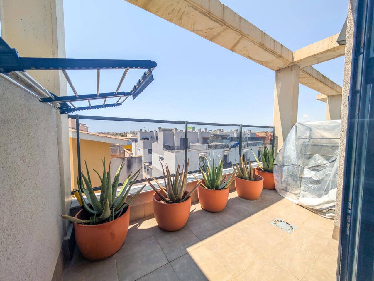 3 soveværelse Villa til salg i Santa Pola med swimmingpool garage - € 299.000 (Ref: 9113098)