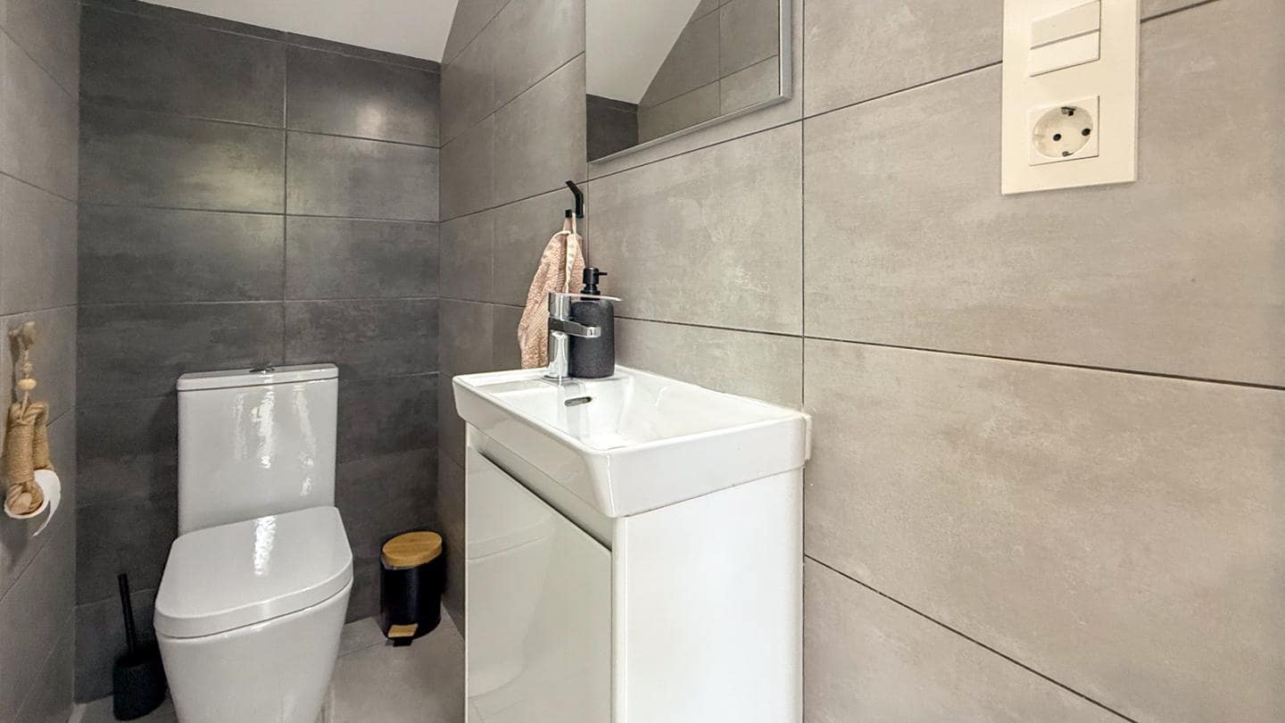 3 soveværelse Villa til salg i Santa Pola med swimmingpool garage - € 299.000 (Ref: 9113098)